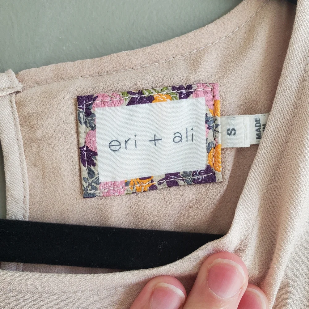 eri + ali Anthropologie Mirana Lace Tier Swing Dress‎ Long Sleeve In Nude Size S - Picture 6 of 10